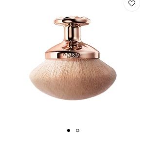 New ICONIC London Pro Puff Brush
